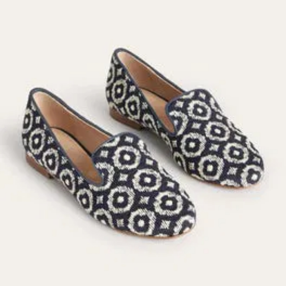 BODEN Tapestry Embroidered Loafers Geometric Navy Print Shoe US 41 US 9.5 NEW